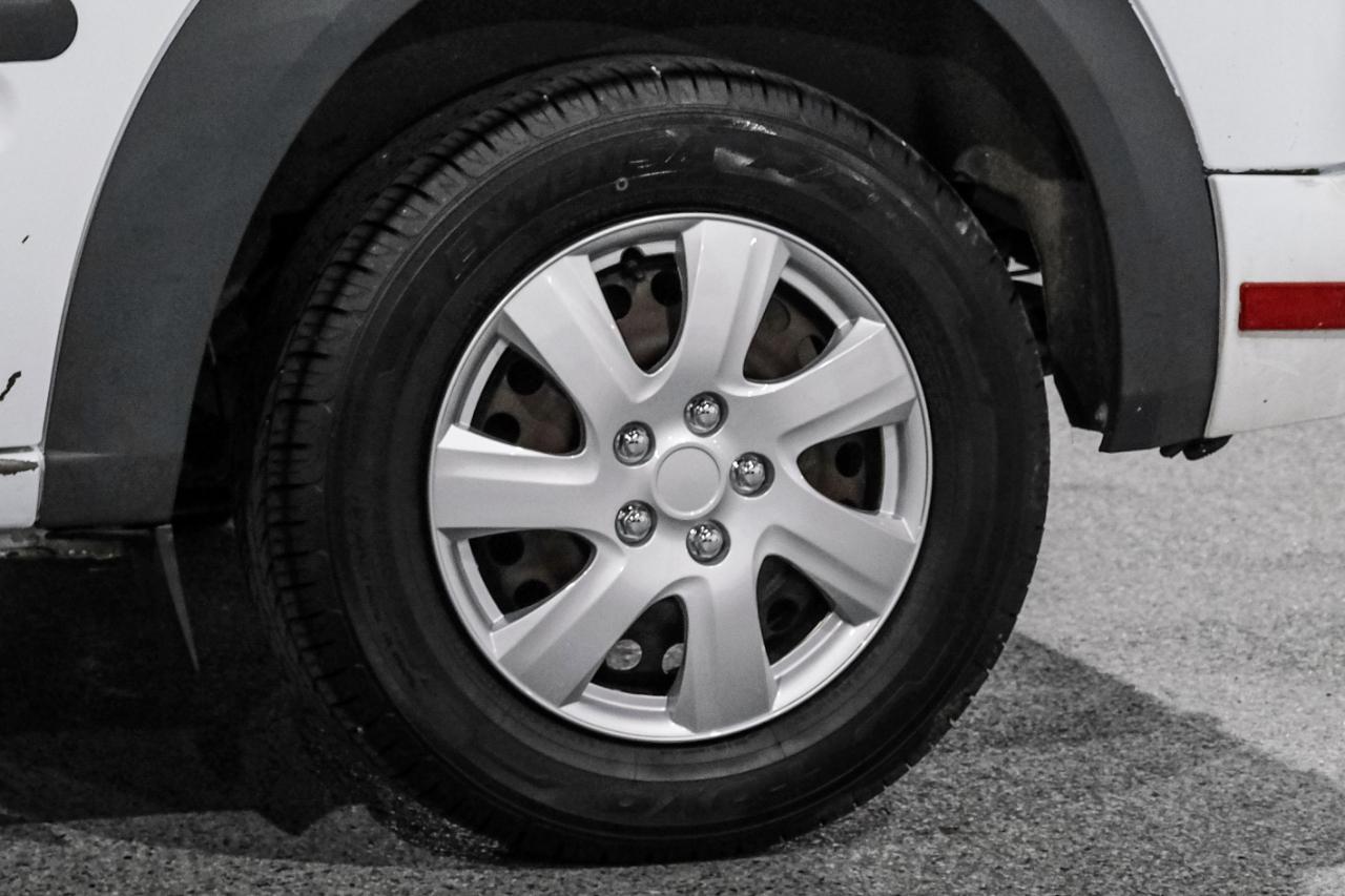Ford Transit Connect 114.6" XLT w/o side or rear door glass 2013