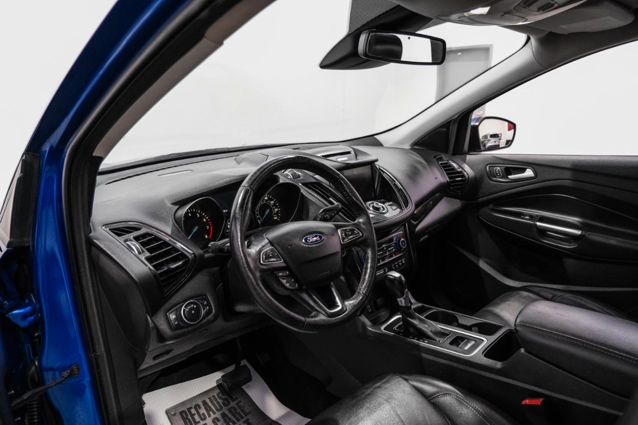 Ford Escape Titanium 4WD 2018