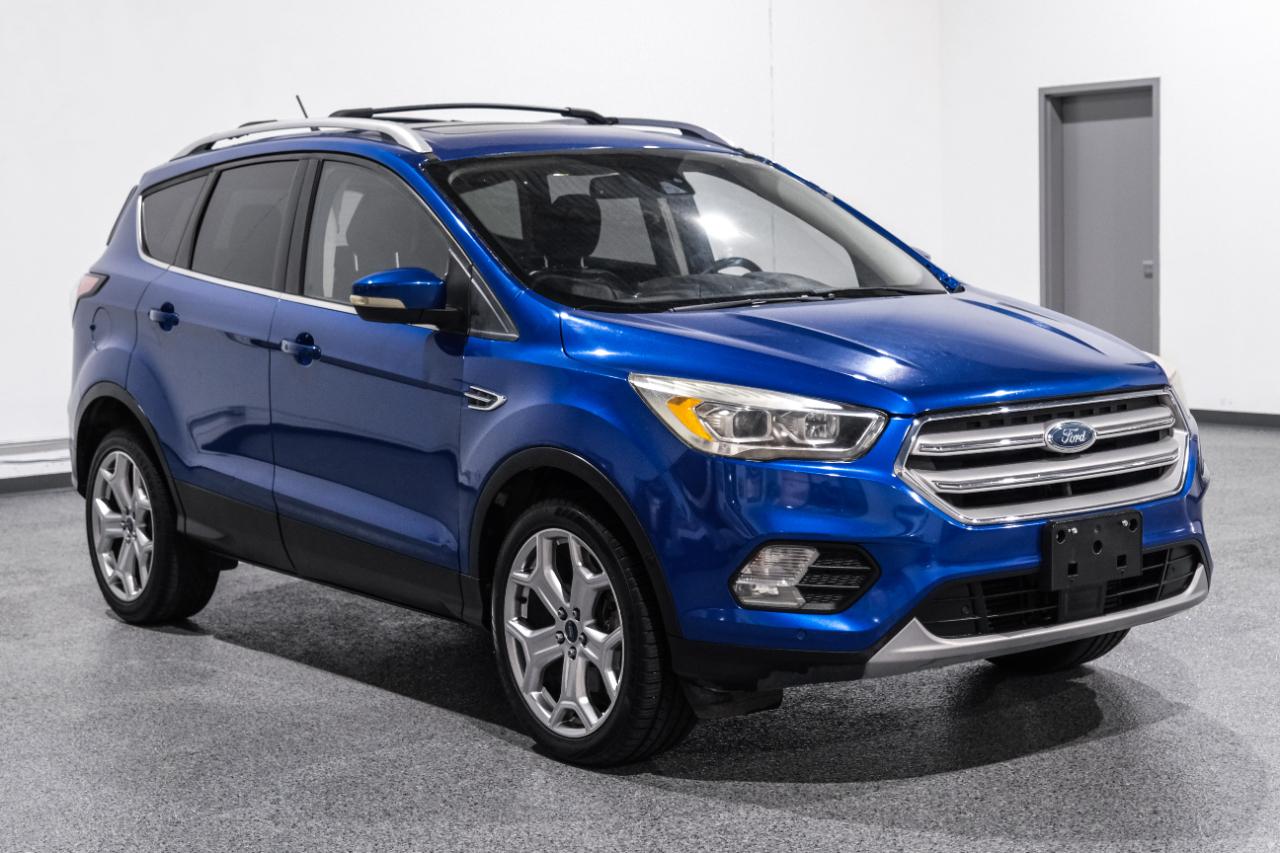 Ford Escape Titanium 4WD 2018