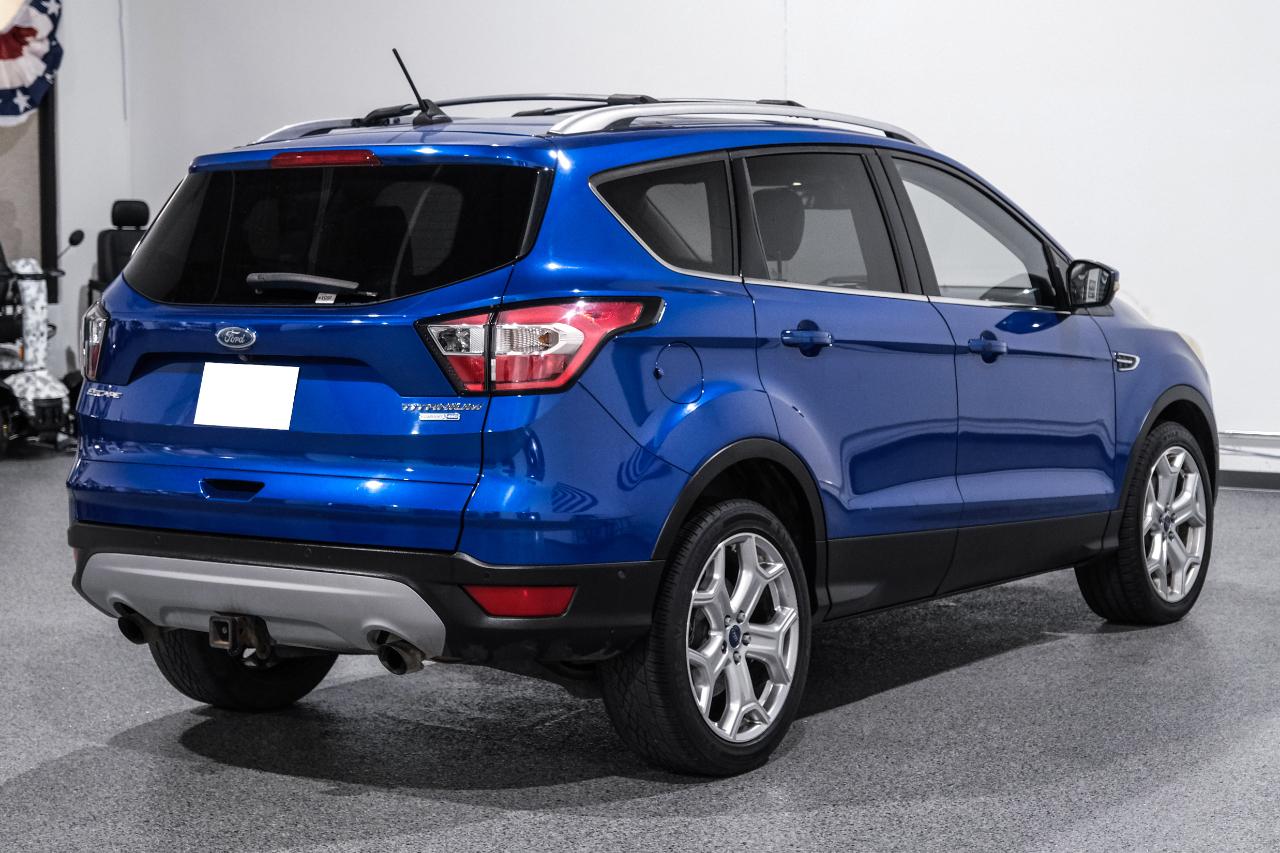 Ford Escape Titanium 4WD 2018