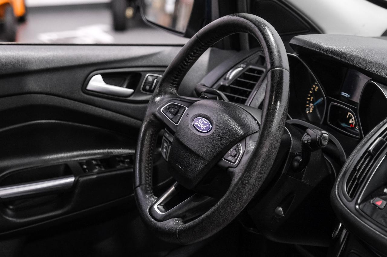 Ford Escape Titanium 4WD 2018