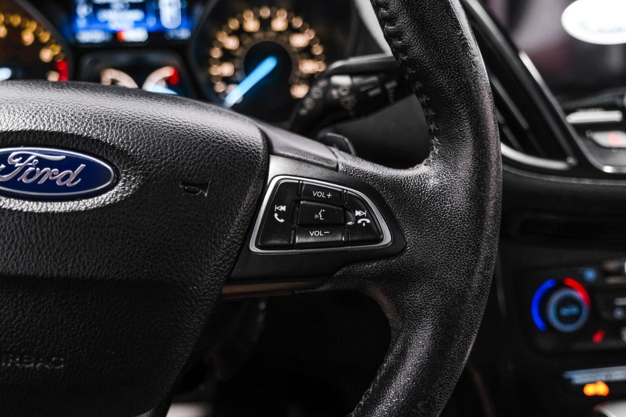 Ford Escape Titanium 4WD 2018