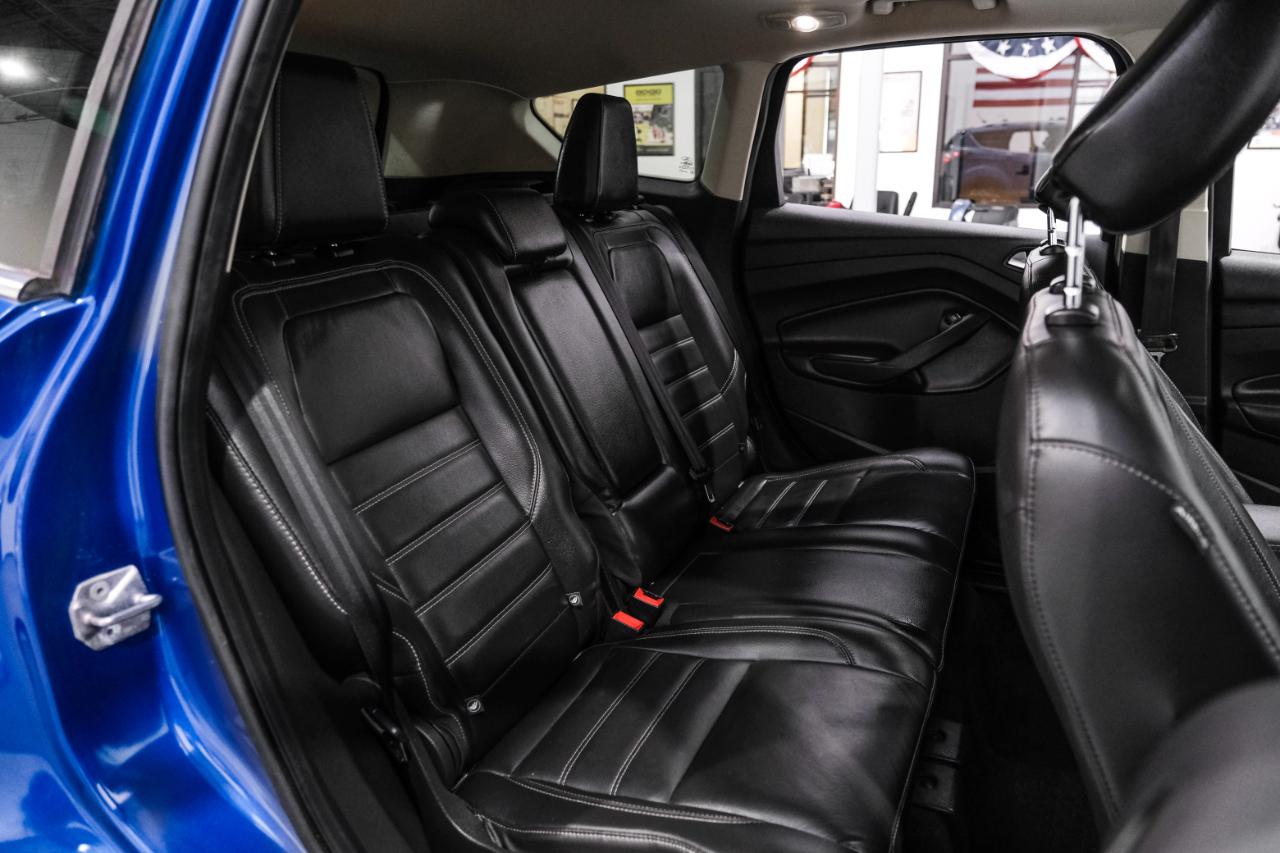 Ford Escape Titanium 4WD 2018