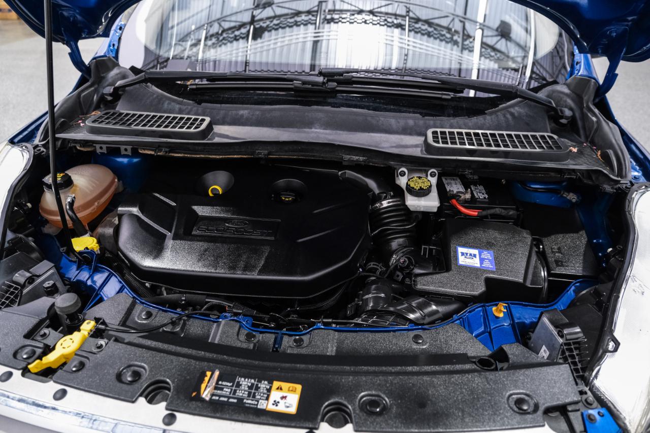 Ford Escape Titanium 4WD 2018