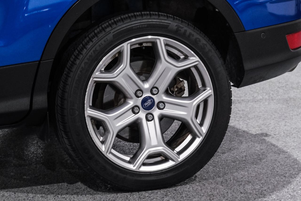 Ford Escape Titanium 4WD 2018