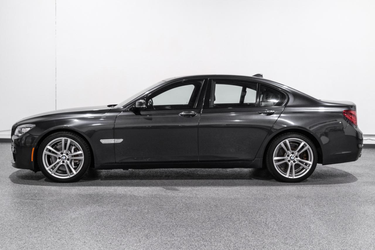 BMW 7 Series 4dr Sdn ALPINA B7 SWB RWD 2015