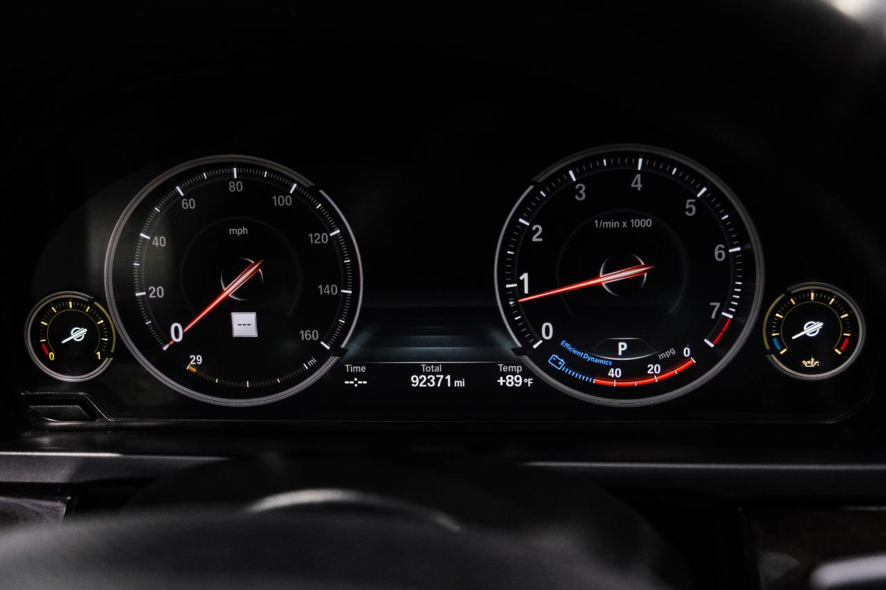 BMW 7 Series 4dr Sdn ALPINA B7 SWB RWD 2015