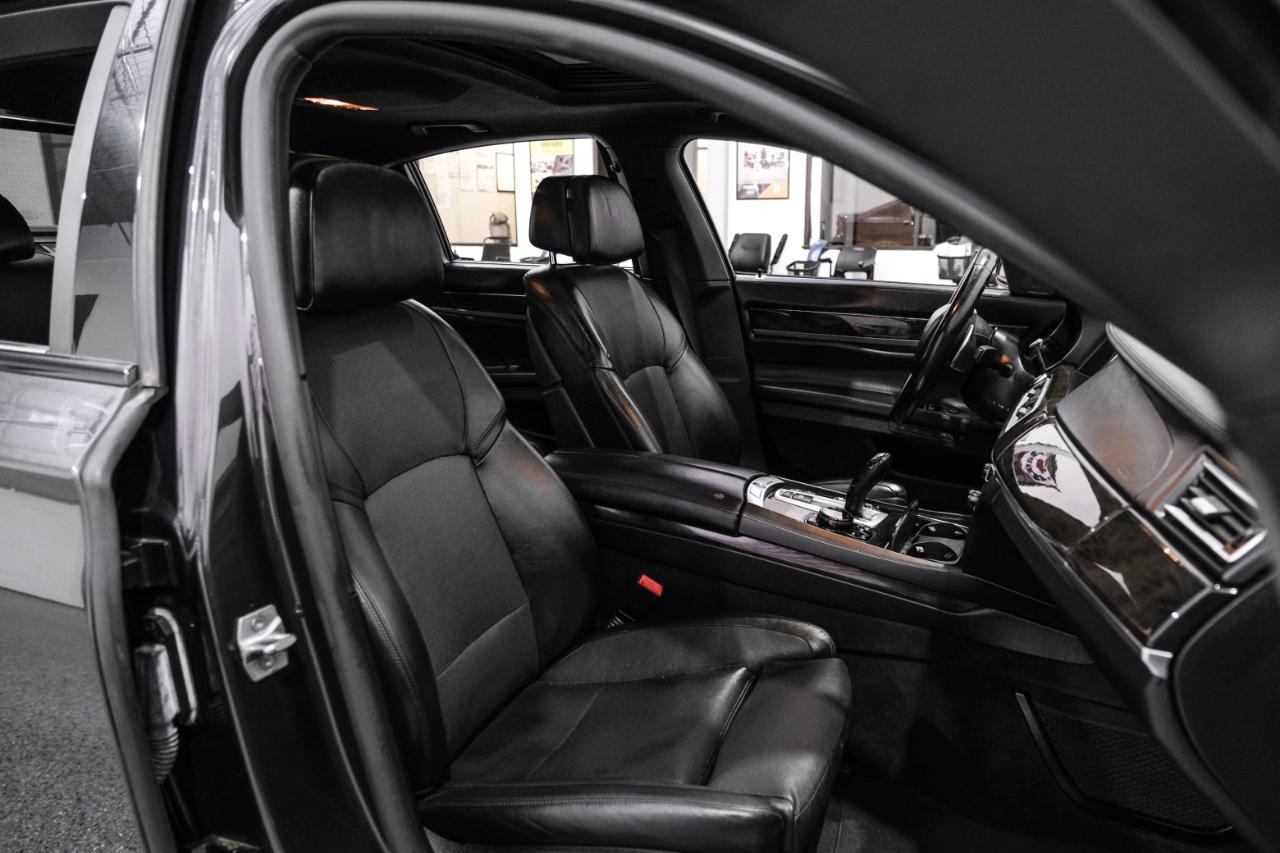 BMW 7 Series 4dr Sdn ALPINA B7 SWB RWD 2015