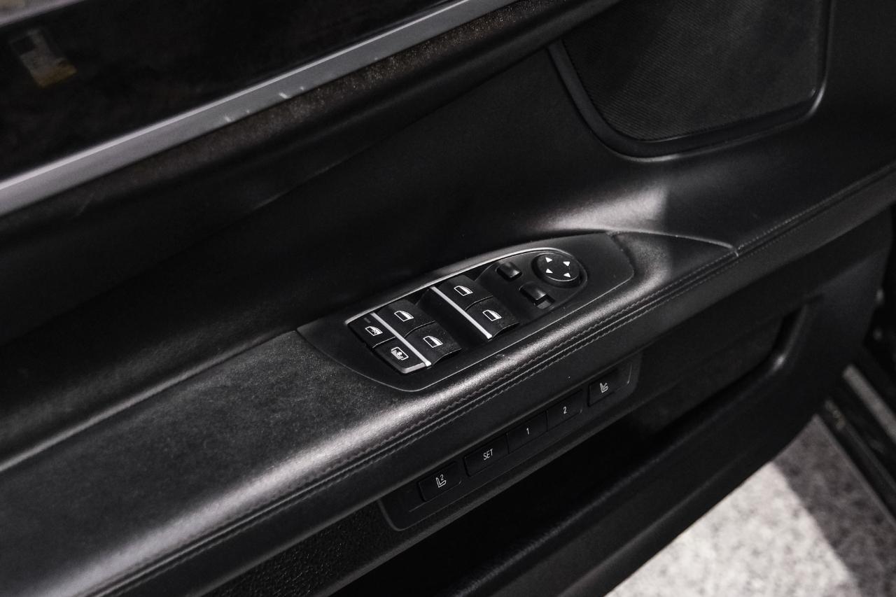 BMW 7 Series 4dr Sdn ALPINA B7 SWB RWD 2015