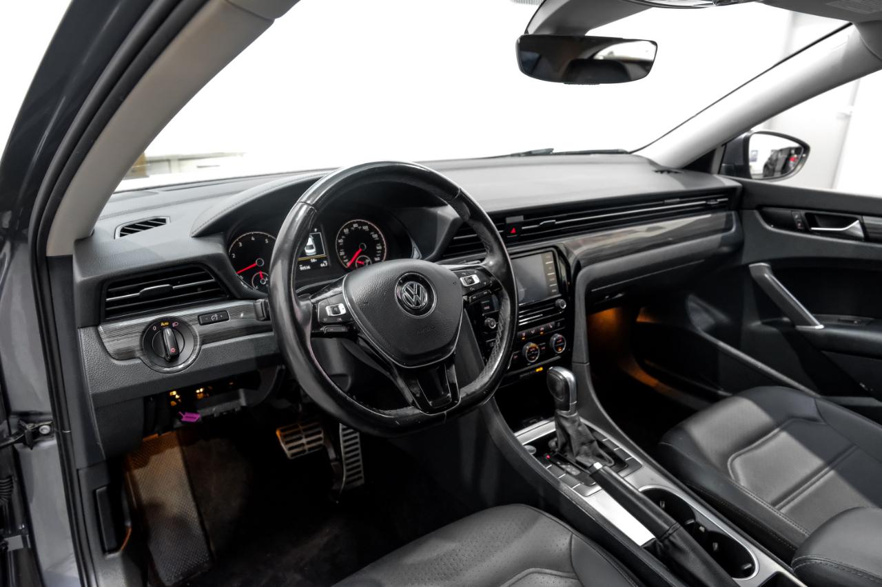 2020 Volkswagen Passat R-Line
