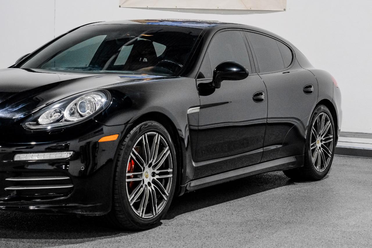 Porsche Panamera 4dr HB 4 2015