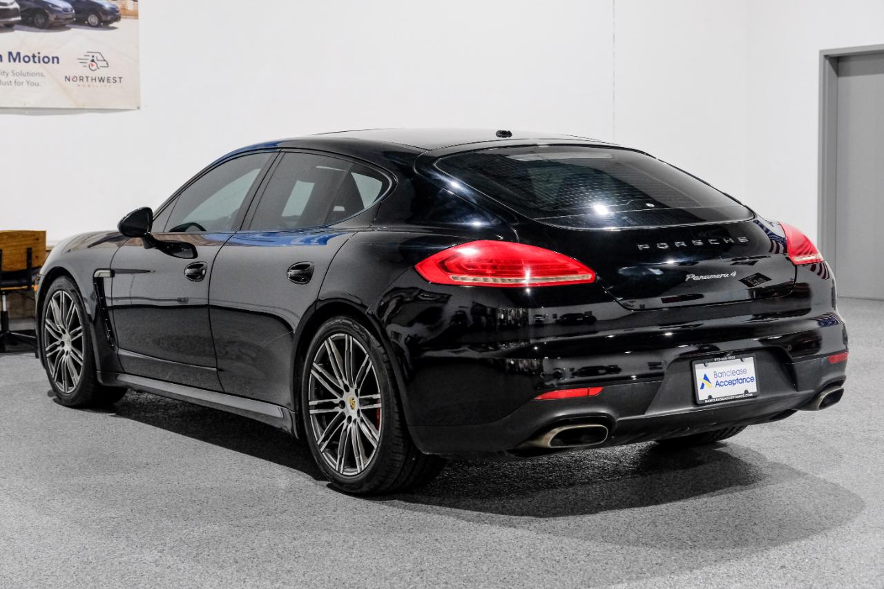 Porsche Panamera 4dr HB 4 2015