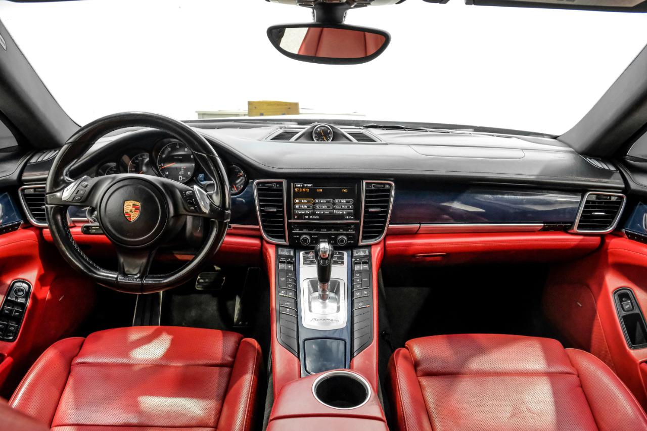 Porsche Panamera 4dr HB 4 2015