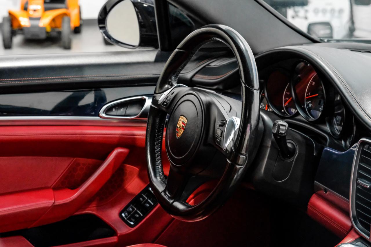 Porsche Panamera 4dr HB 4 2015