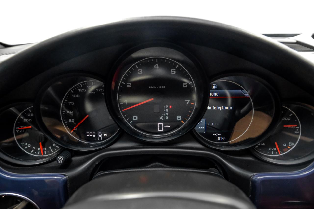 Porsche Panamera 4dr HB 4 2015
