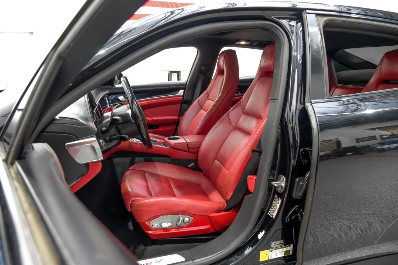 Porsche Panamera 4dr HB 4 2015
