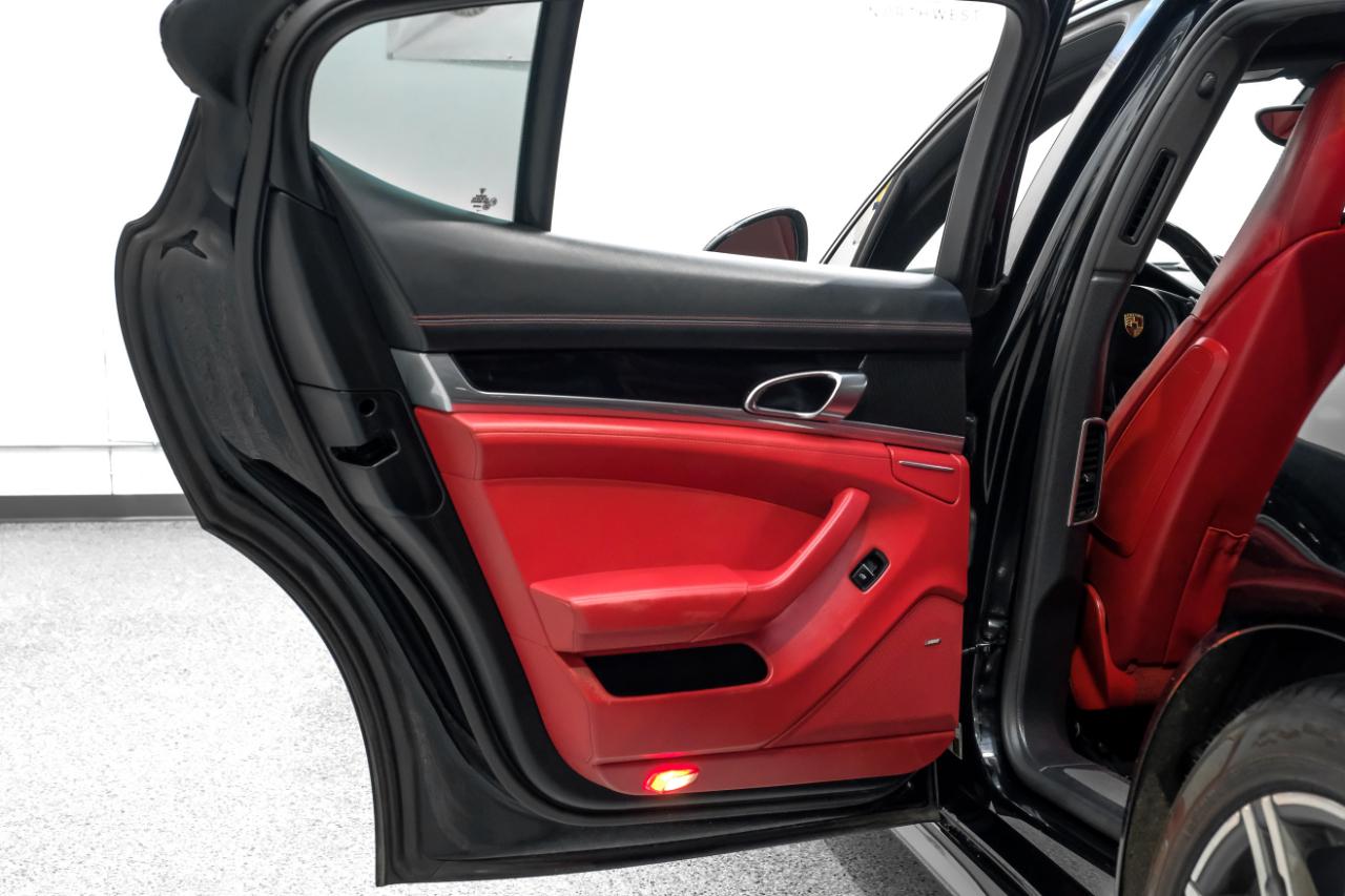 Porsche Panamera 4dr HB 4 2015