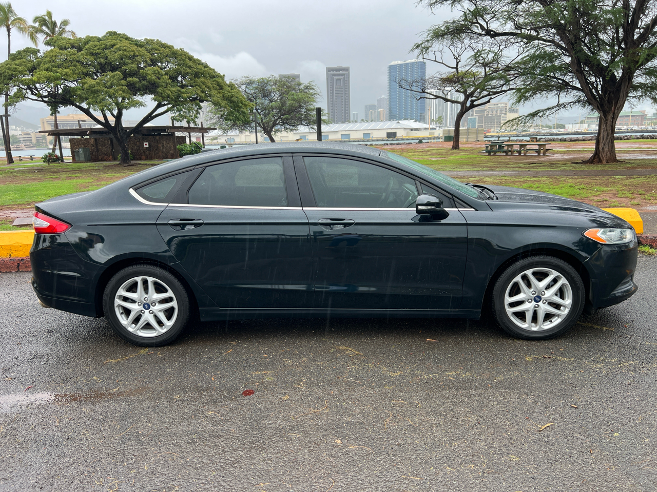 Ford Fusion SE 2014