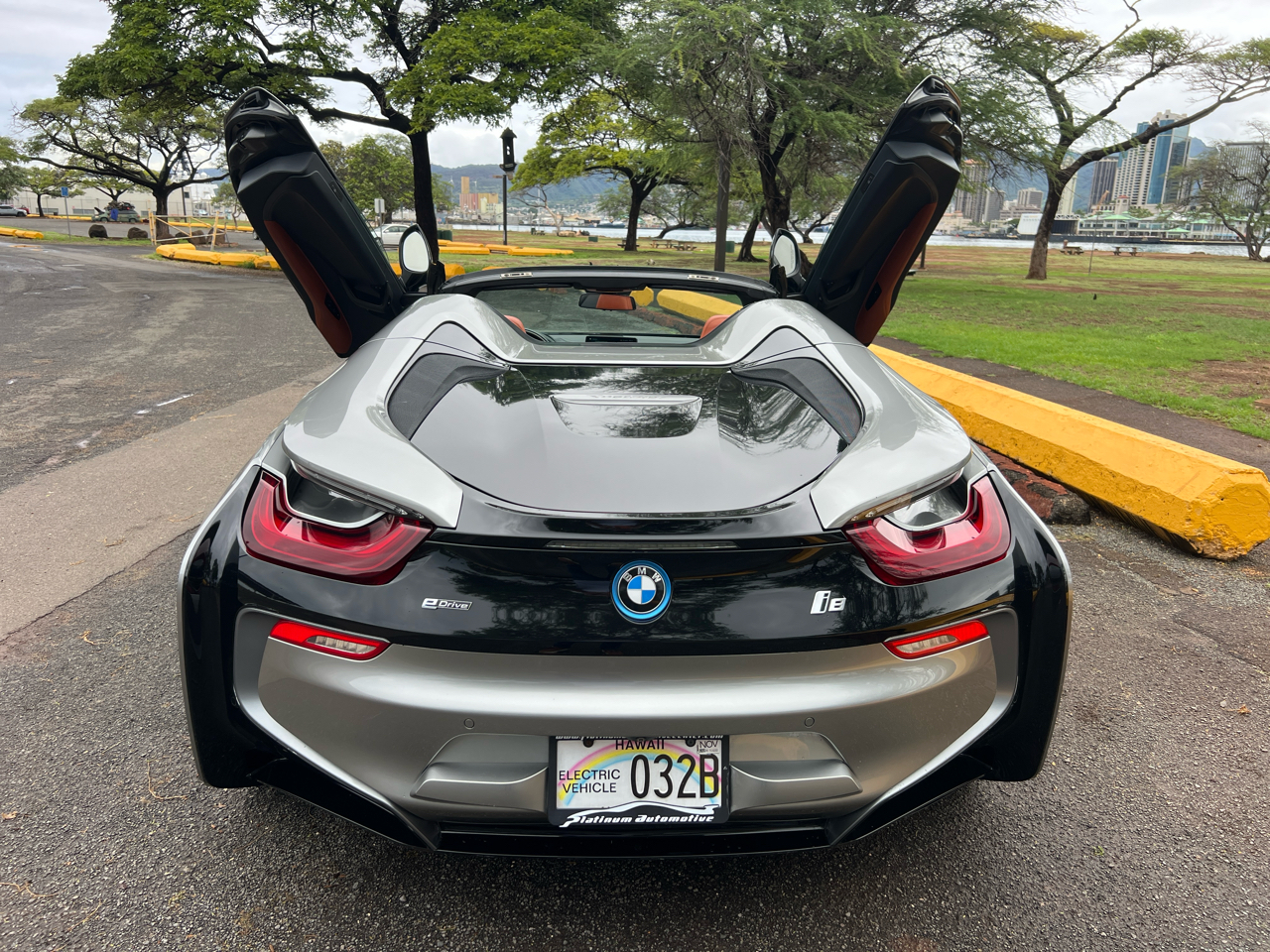 BMW i8 2D Roadster 2019