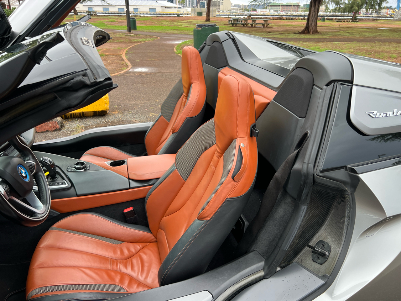 BMW i8 2D Roadster 2019