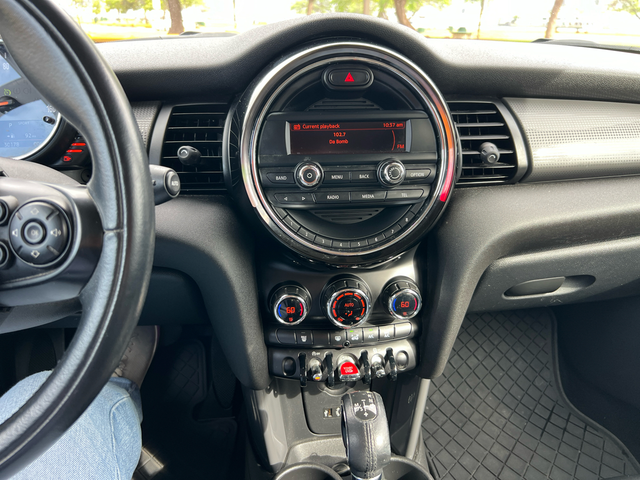 MINI Cooper Base 2D Hatchback 2015