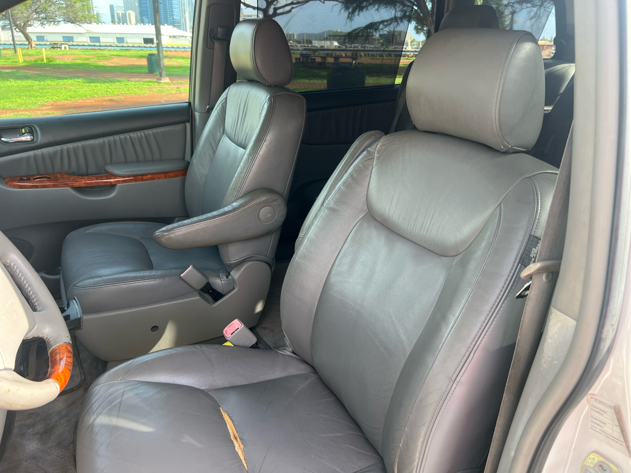 Toyota Sienna XLE Limited FWD 2008