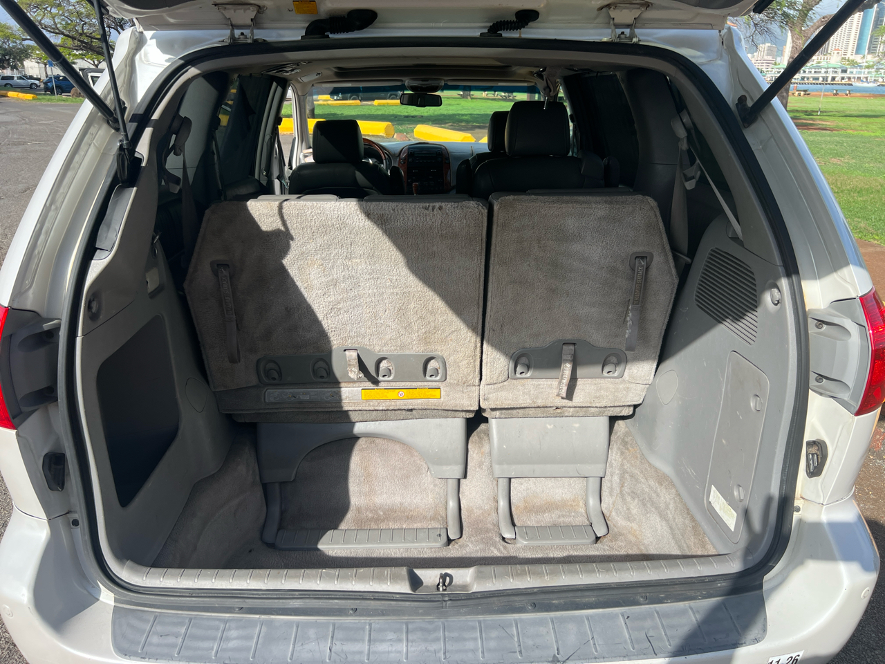 Toyota Sienna XLE Limited FWD 2008