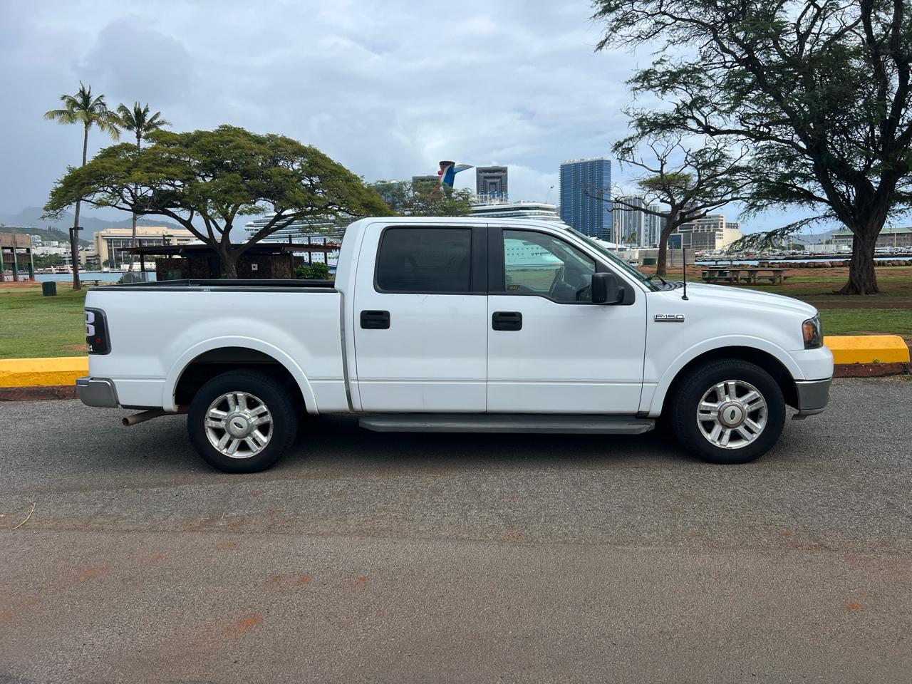 Ford F-150 2WD SuperCrew 145" Lariat 2004