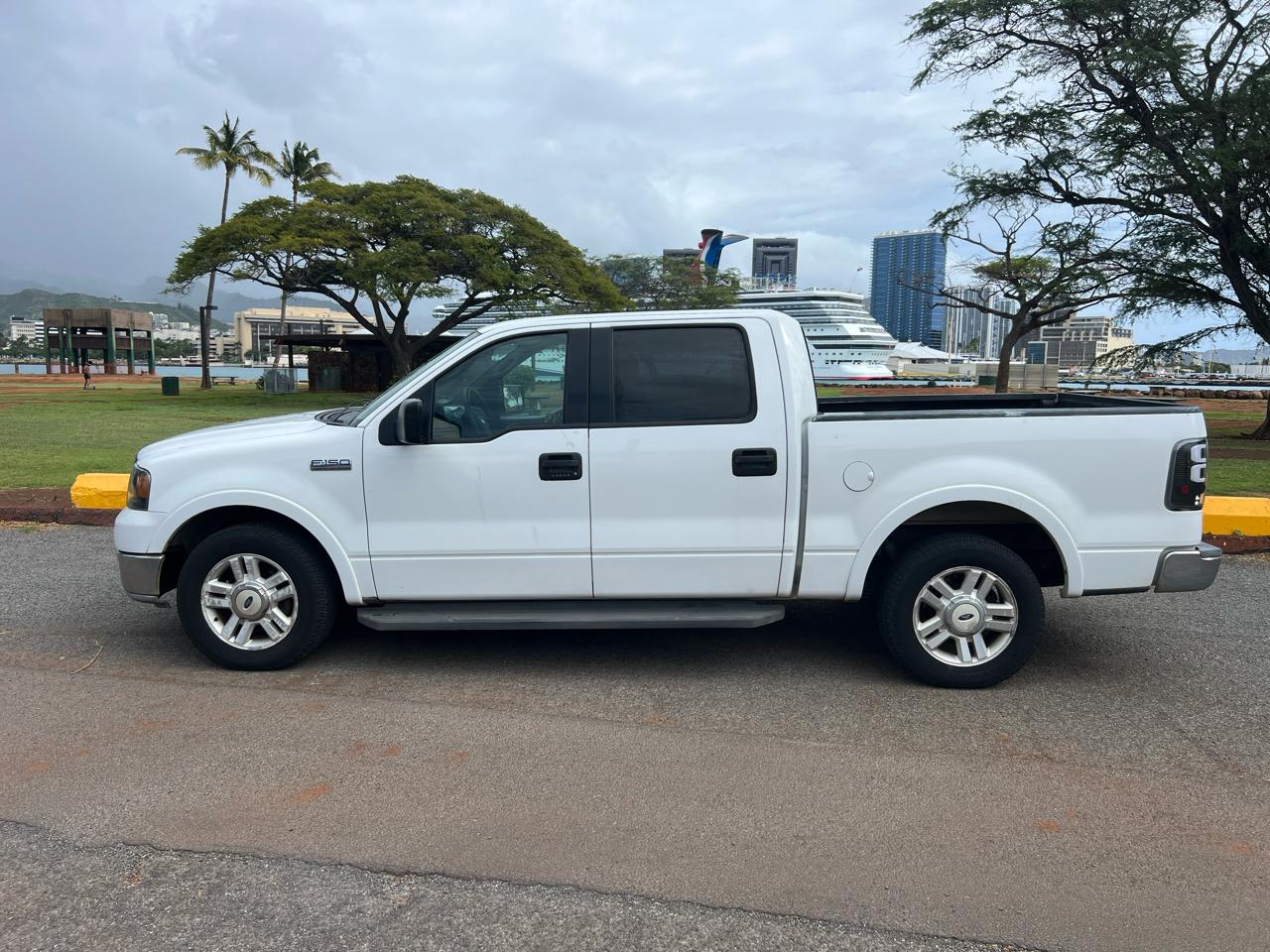 Ford F-150 2WD SuperCrew 145" Lariat 2004