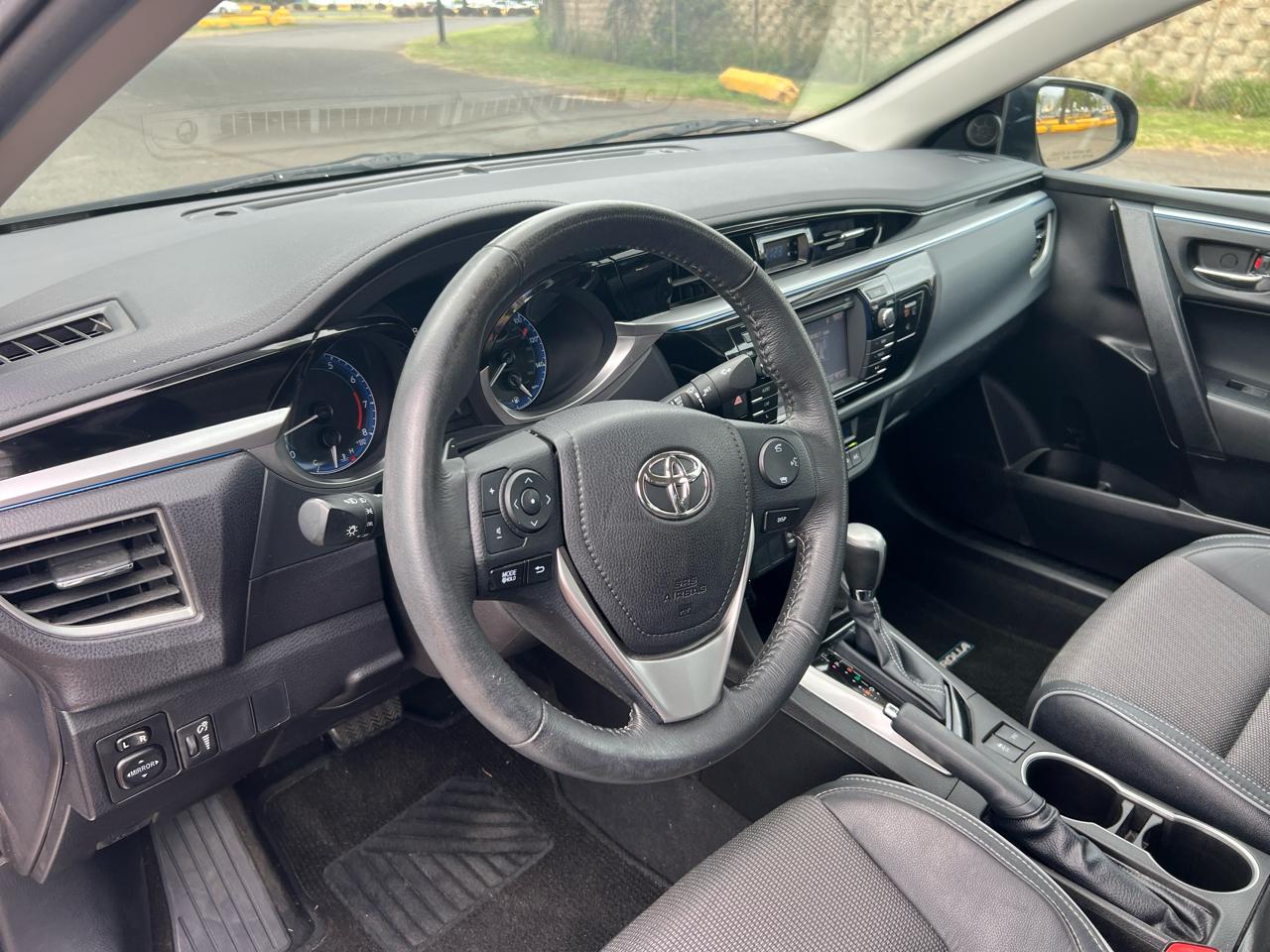 Toyota Corolla S Premium CVT 2016