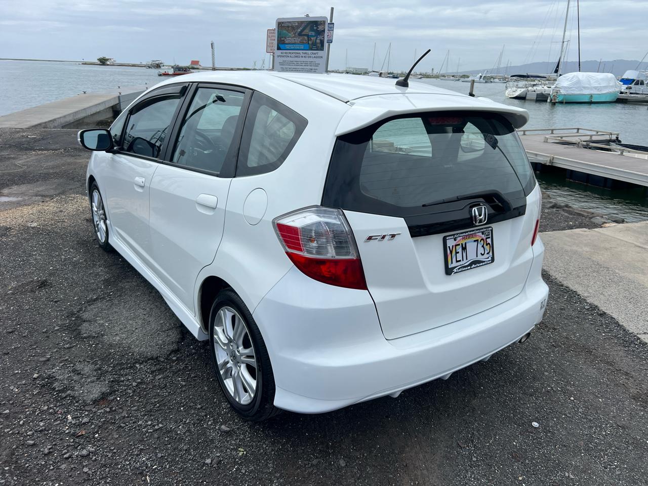 Honda Fit Sport 5-Speed AT 2012