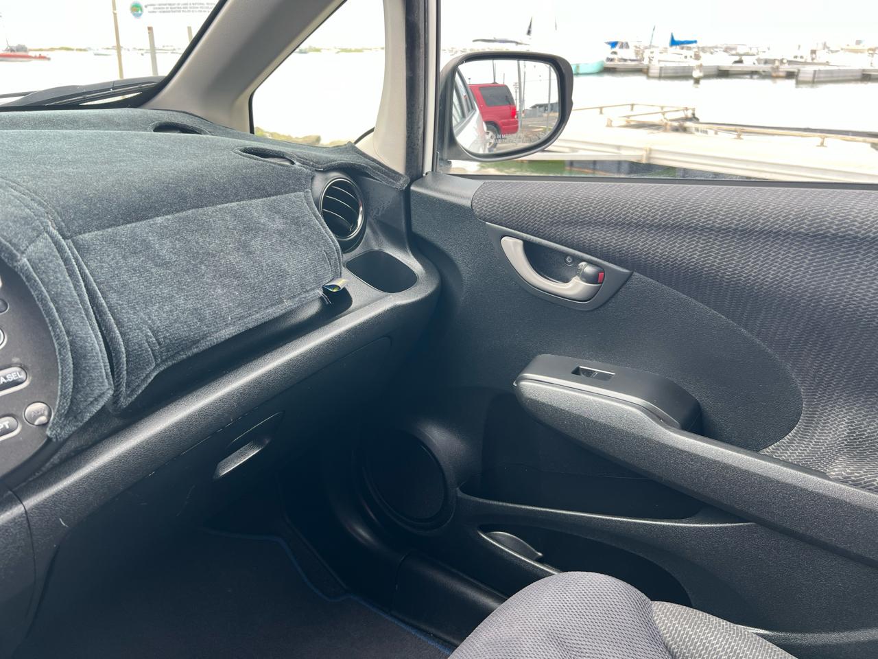 Honda Fit Sport 5-Speed AT 2012