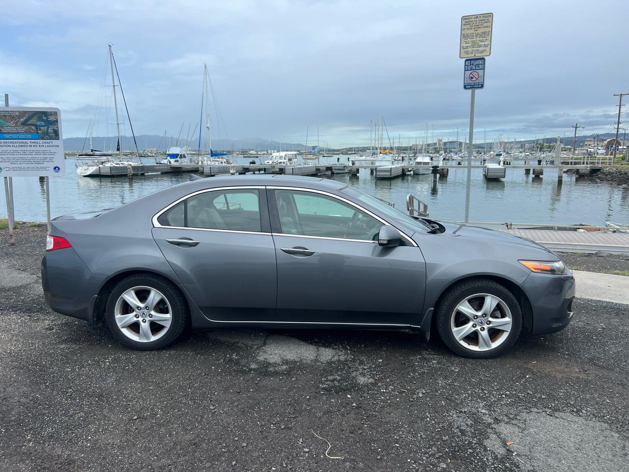 Acura TSX 5-speed AT 2010