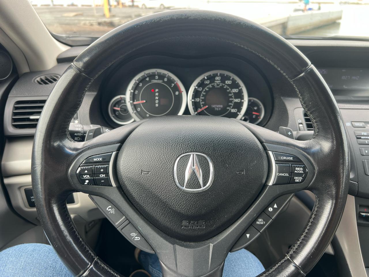 Acura TSX 5-speed AT 2010
