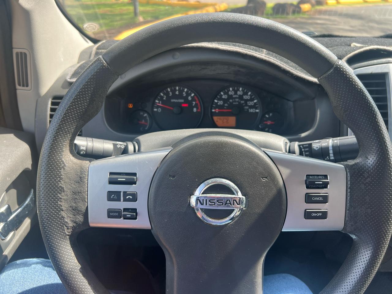 Nissan Frontier S King Cab 5MT 2WD 2014