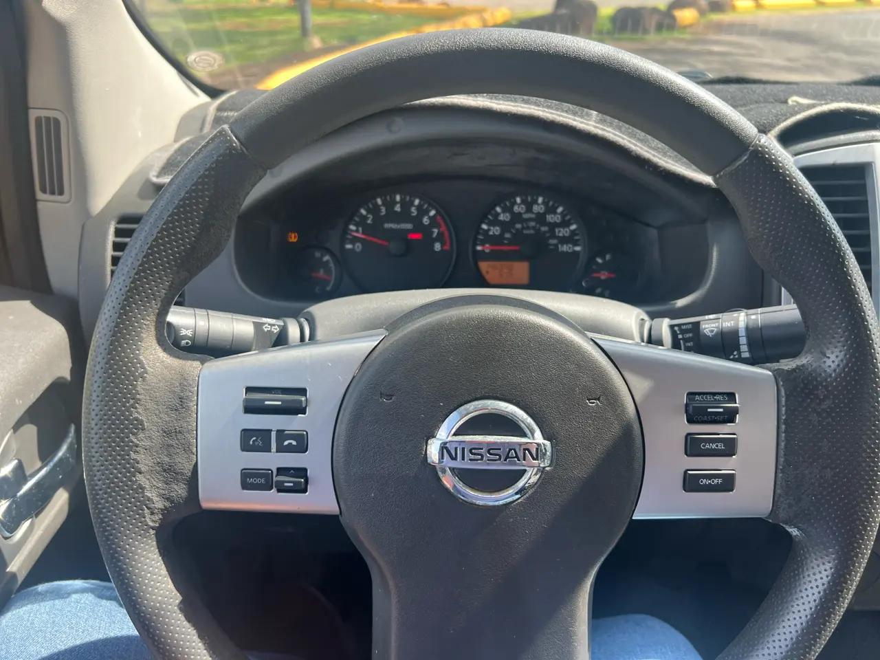 Nissan Frontier S King Cab 5MT 2WD 2014