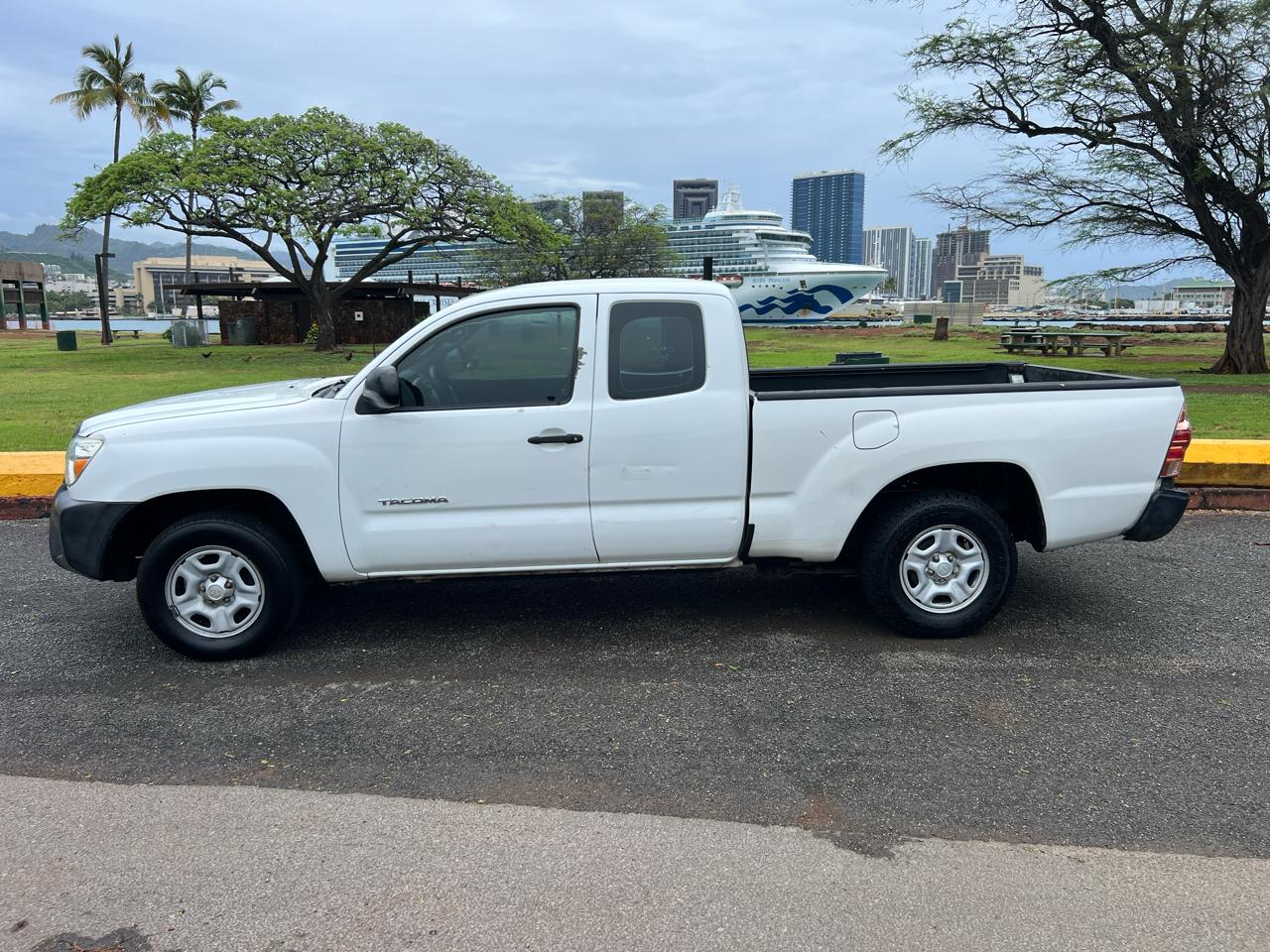 Toyota Tacoma Access Cab Auto 2WD 2013