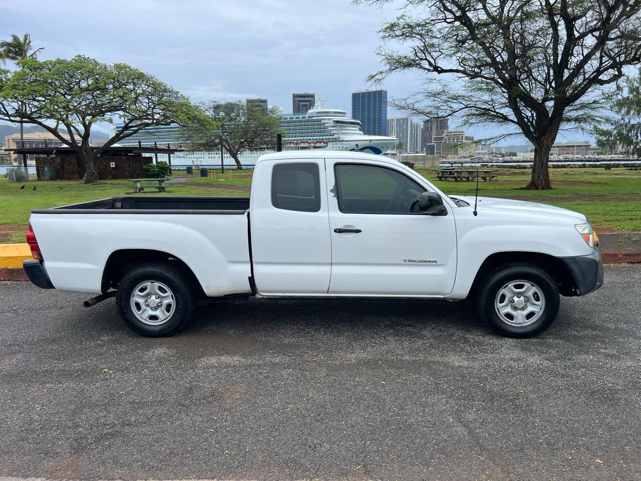 Toyota Tacoma Access Cab Auto 2WD 2013