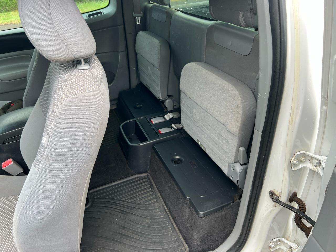 Toyota Tacoma Access Cab Auto 2WD 2013