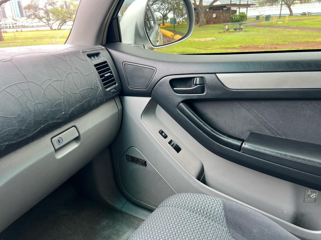 Toyota 4Runner SR5 2WD 2003