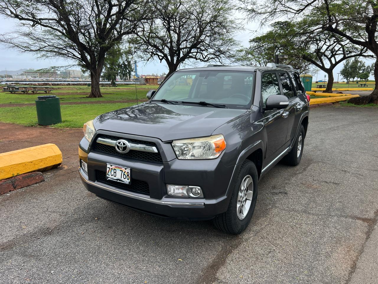 Toyota 4Runner SR5 4WD 2012