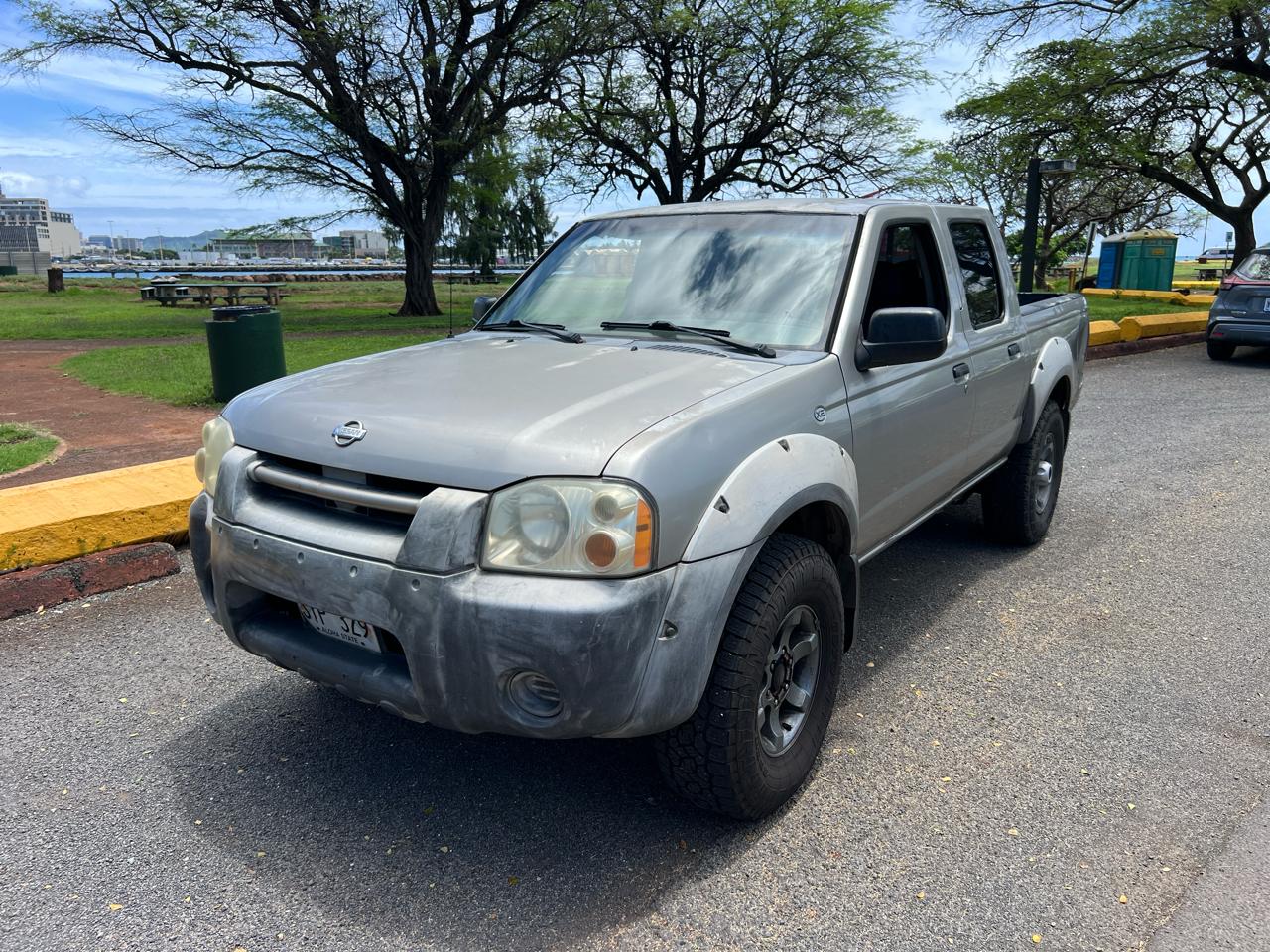 Nissan Frontier 2WD Crew Cab SWB Auto S 2001