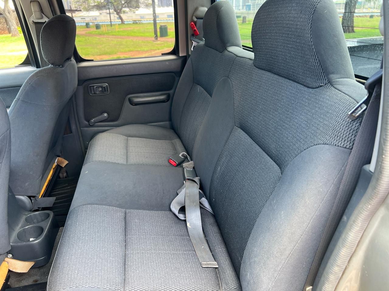 Nissan Frontier 2WD Crew Cab SWB Auto S 2001