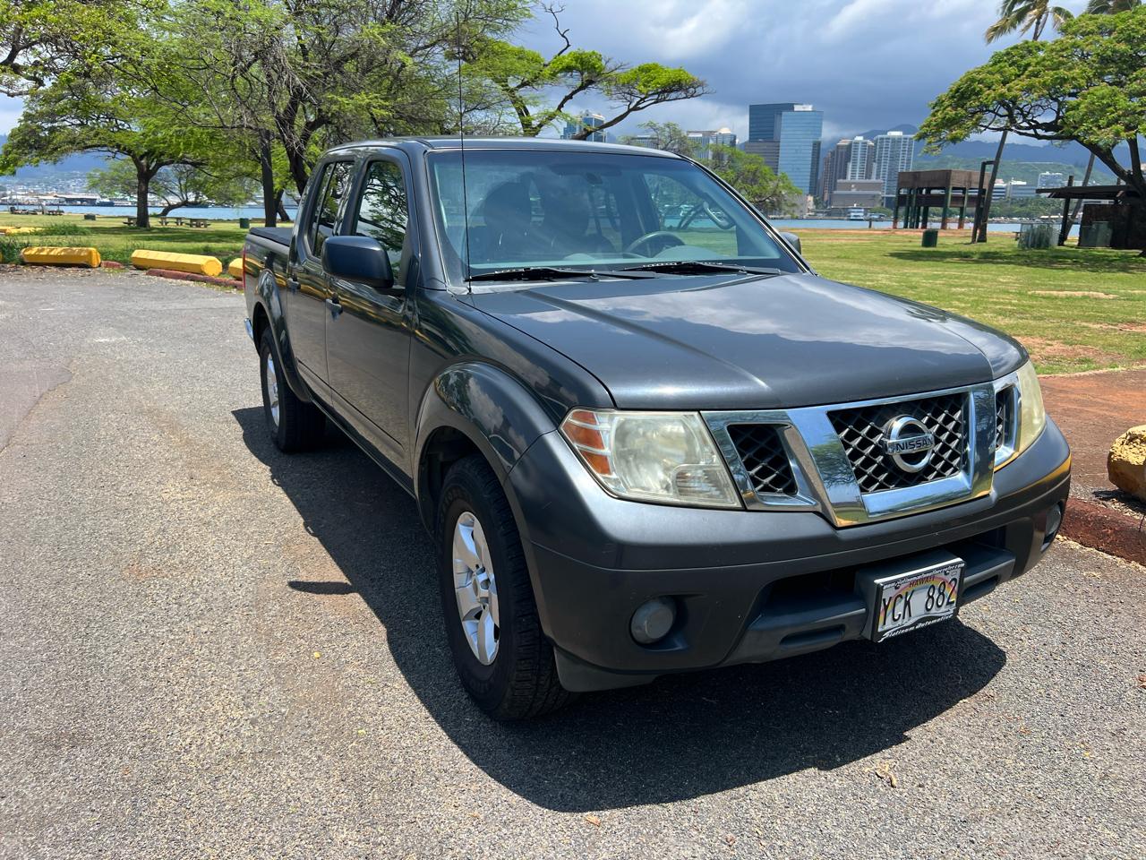 Nissan Frontier 2WD Crew Cab SWB Auto SV 2012