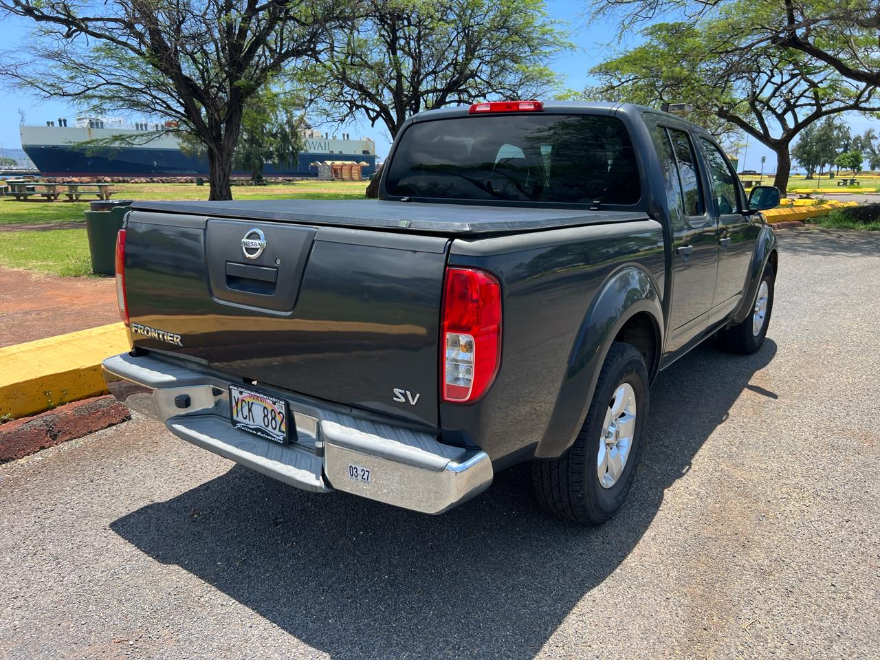 Nissan Frontier 2WD Crew Cab SWB Auto SV 2012