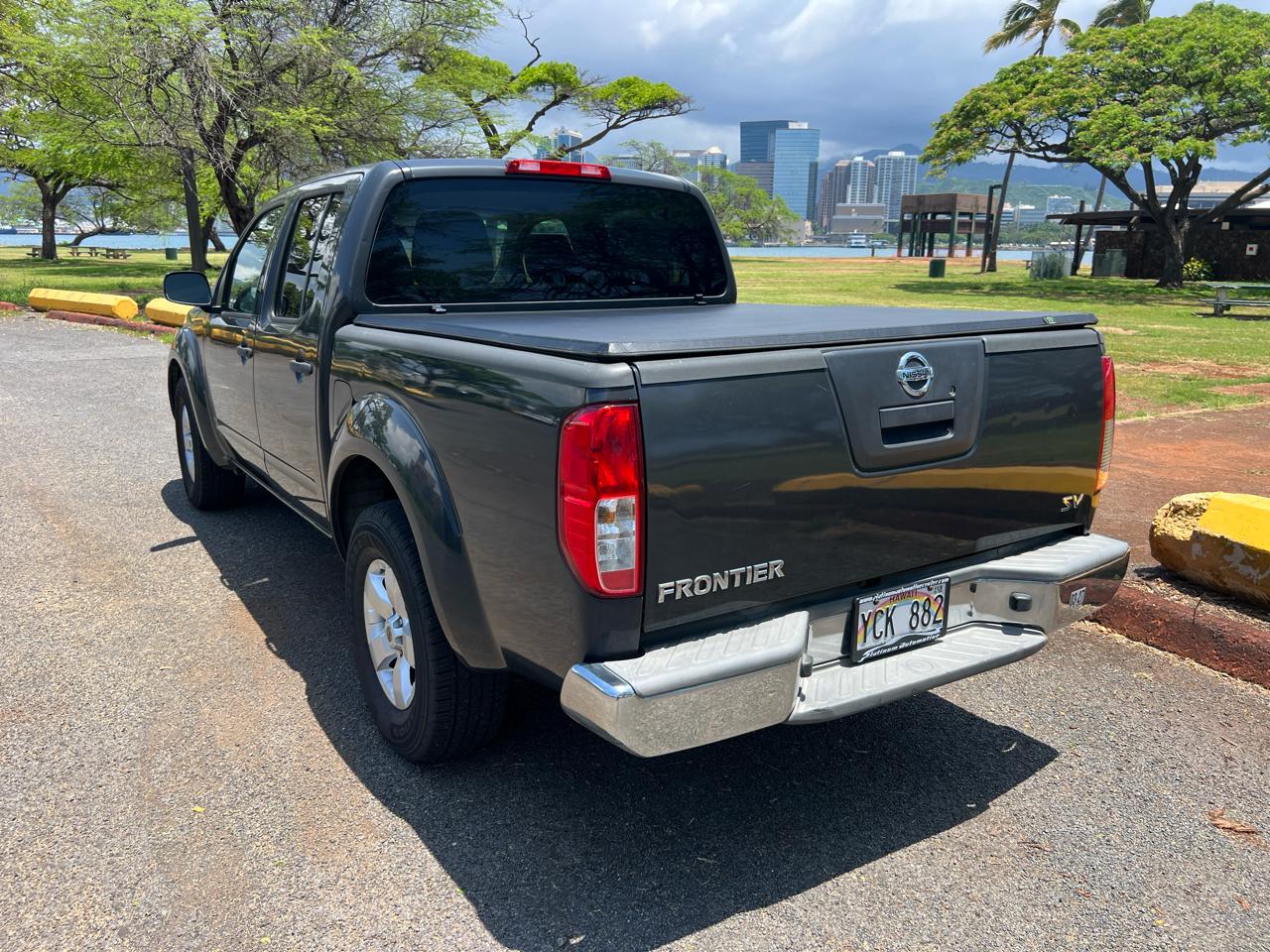 Nissan Frontier 2WD Crew Cab SWB Auto SV 2012