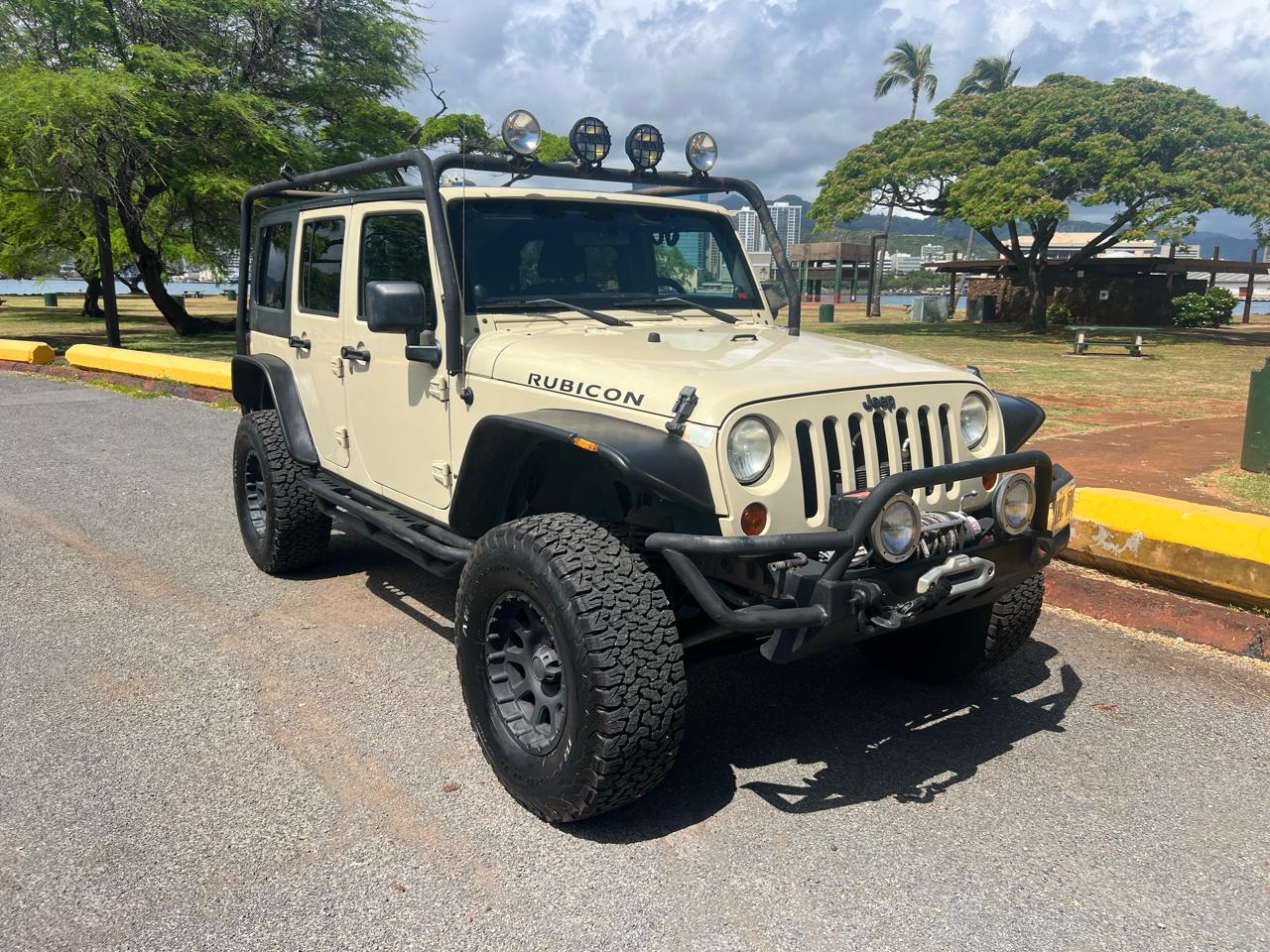 Jeep Wrangler Unlimited Rubicon 4WD 2011