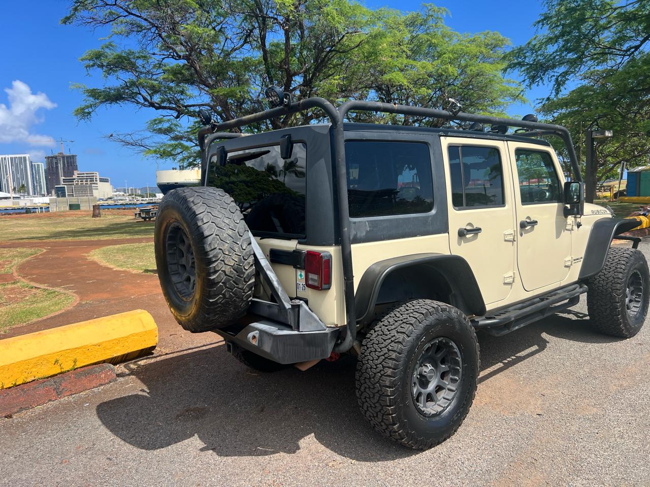 Jeep Wrangler Unlimited Rubicon 4WD 2011