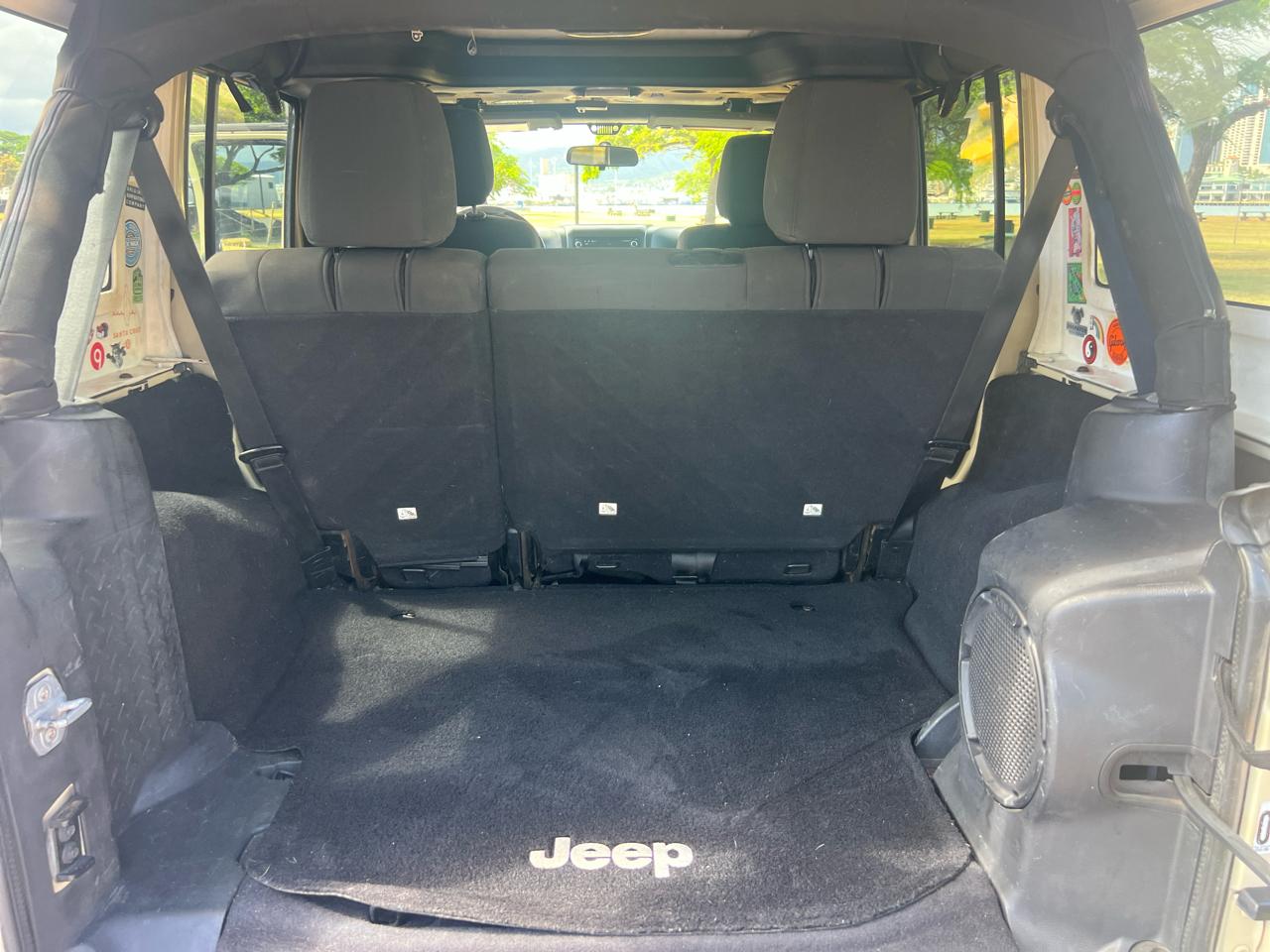 Jeep Wrangler Unlimited Rubicon 4WD 2011