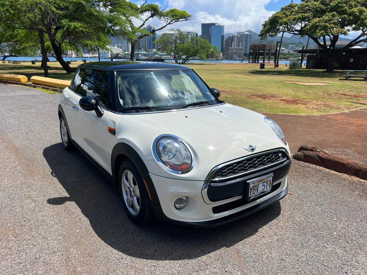 MINI Cooper Base 2015